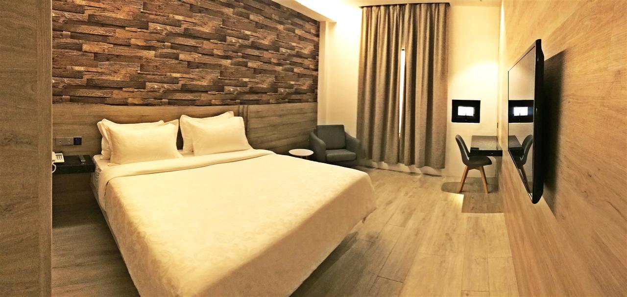 Hotel Legend Boutique Johor Bahru Buitenkant foto